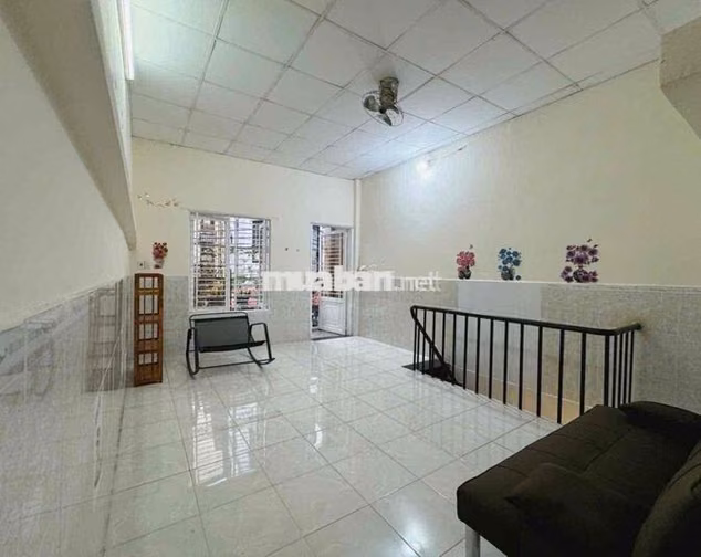 CHO THUÊ NC hẻm Lê Văn Sỹ Q3 | 1trệt 1lầu chỉ 11tr