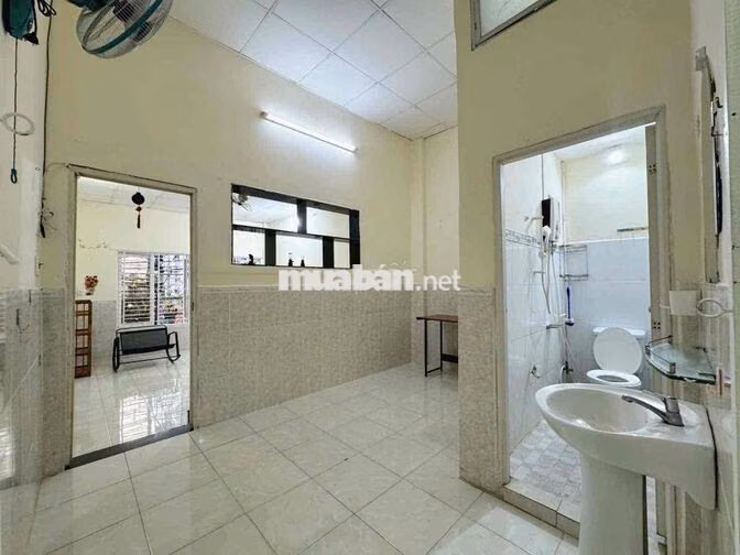 CHO THUÊ NC hẻm Lê Văn Sỹ Q3 | 1trệt 1lầu chỉ 11tr