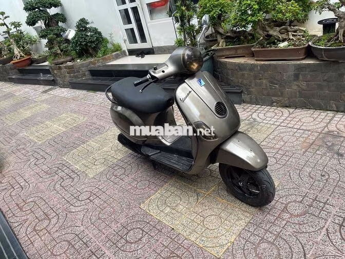 Bán Vespa 150 2011 Xám, Bstp chính chủ