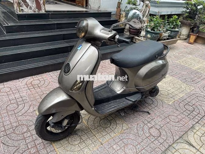 Bán Vespa 150 2011 Xám, Bstp chính chủ