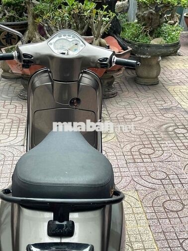 Bán Vespa 150 2011 Xám, Bstp chính chủ