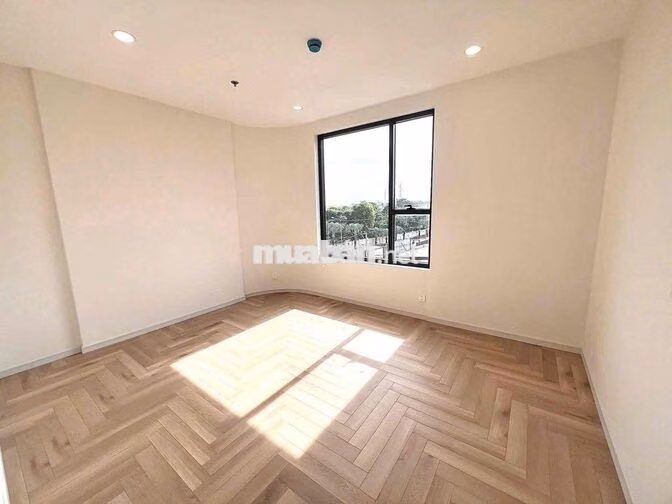 GREEN SKYLINE  CĂN 2PN-2WC 83M2 - NHÀ MỚI 100% - HỖ TRỢ LÃI SUẤT 5.5%