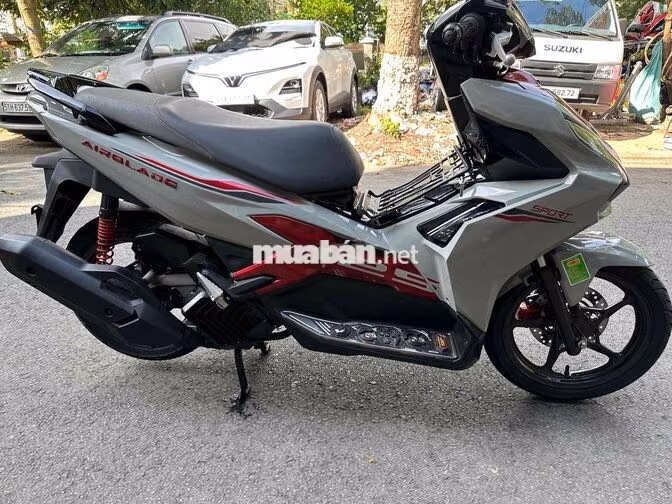 Honda Air Blade 2024 Xám đỏ 125cc