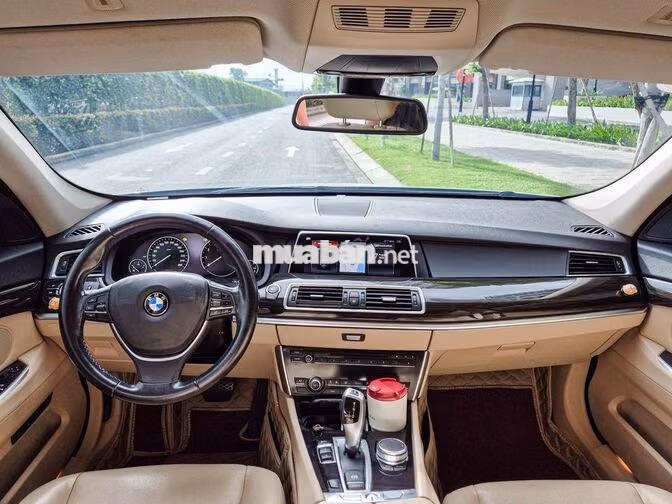 BMW 528i GT Model 2018 Trắng 39.000 Miles