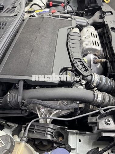 Peugeot 2008 2022 1.2AT Active Trắng Tự động