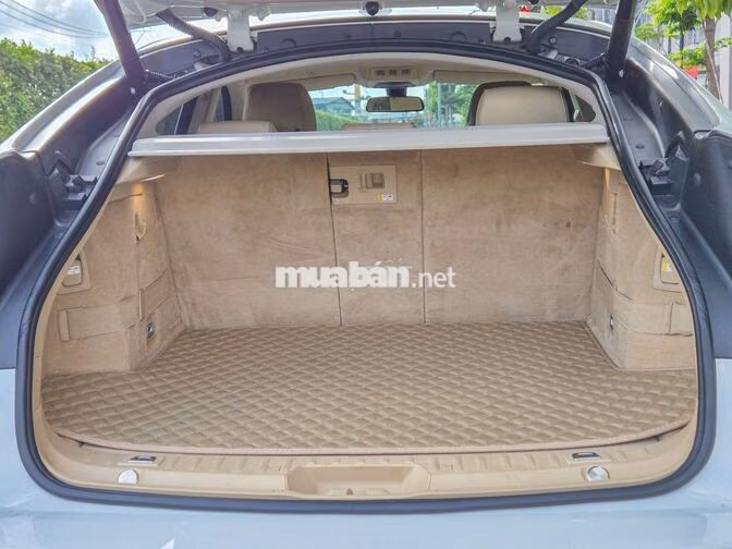 BMW 528i GT Model 2018 Trắng 39.000 Miles