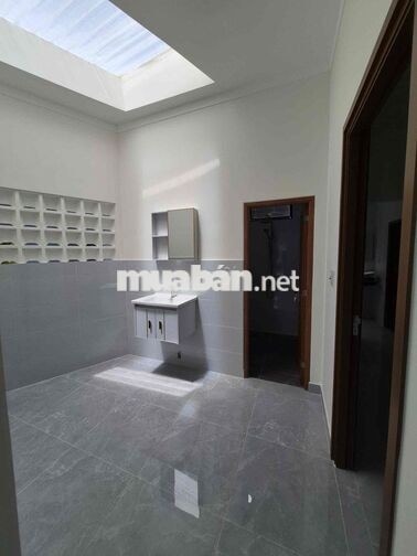 🔥 BÁN NHÀ ĐẸP 2 MẶT TIỀN – NGANG 9,8M – SÂN Ô TÔ – GẦN CHỢ, TRƯỜNG HỌC