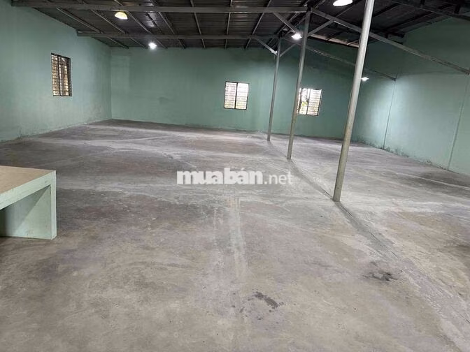 cho thuê kho xưởng tân tạo , bình tân 13 * 27 = 350m2 mặt tiền đường