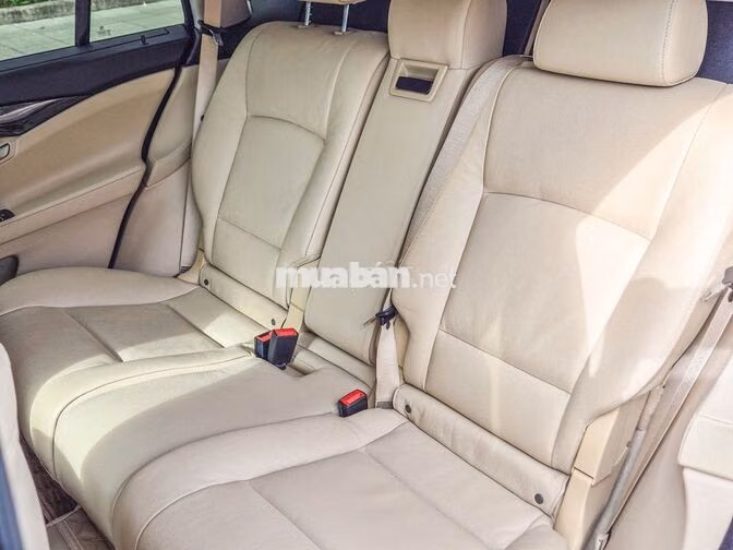 BMW 528i GT Model 2018 Trắng 39.000 Miles