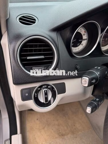Mercedes C-250 2011 Xám Hơn chục vạn