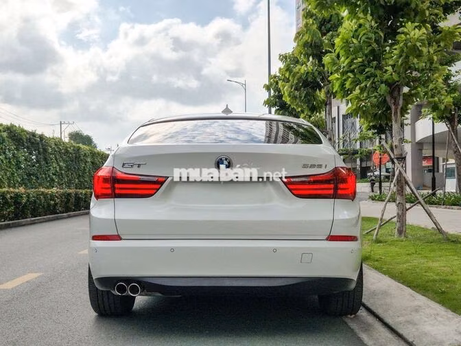 BMW 528i GT Model 2018 Trắng 39.000 Miles