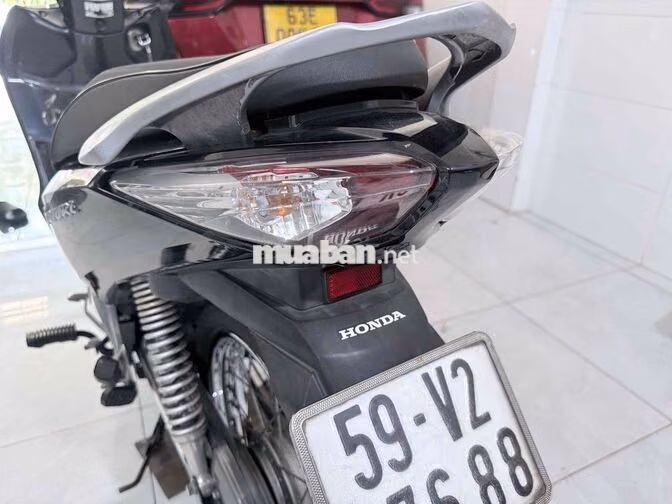 Honda Future 125Fi  12/2016 ngay chủ ký giấy ngay
