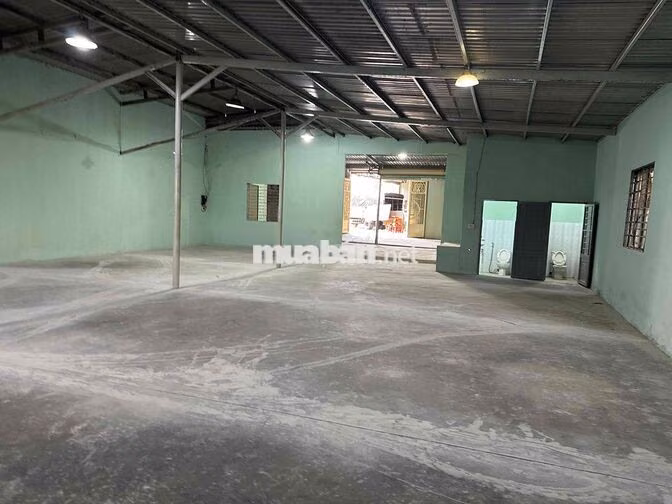 cho thuê kho xưởng tân tạo , bình tân 13 * 27 = 350m2 mặt tiền đường