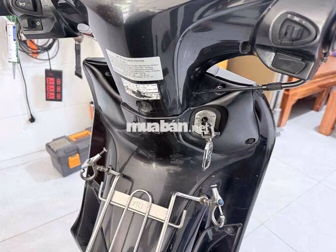 Honda Future 125Fi  12/2016 ngay chủ ký giấy ngay