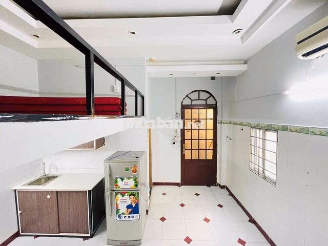PHÒNG ĐẸP CÓ GÁC RỘNG THOÁNG GẦN VHU, HUIT, AEON MALL