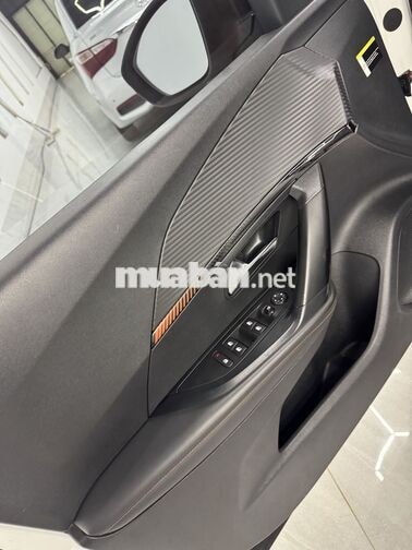 Peugeot 2008 2022 1.2AT Active Trắng Tự động
