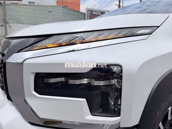 Mitsubishi Xpander Cross  2026-Lướt đi lễ quay đầu
