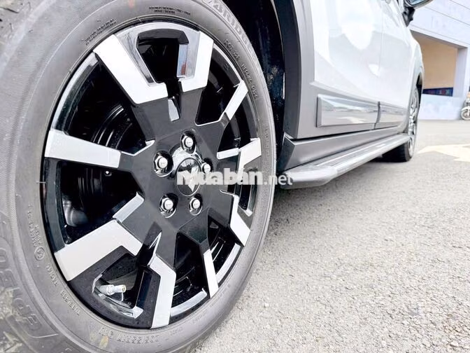 Mitsubishi Xpander Cross 2026 Trắng 3.600 km