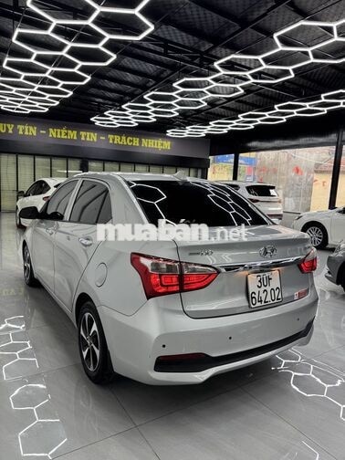 Hyundai i10 Sedan 1.2 STĐ Bản đủ 2018 Bạc 9 vạn
