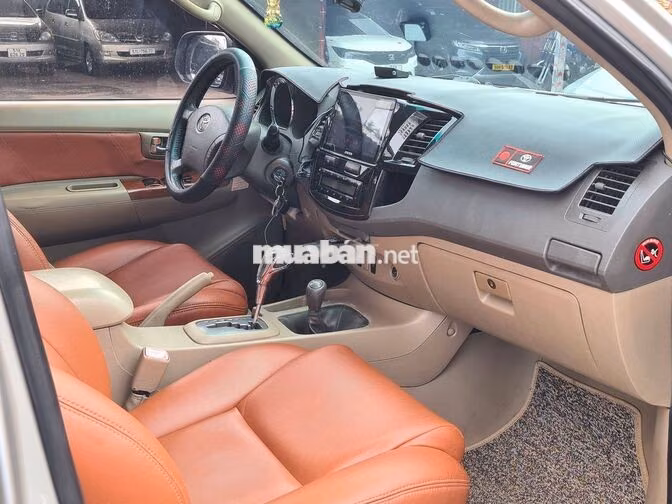 TOYOTA FORTUNER V 2009 TỰ ĐỘNG XĂNG GẦM MÁY ÊM.