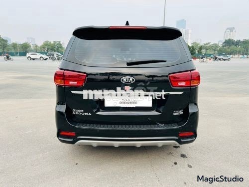 Xe Kia Sedona 2.2 DAT Luxury 2020 - 655 Triệu