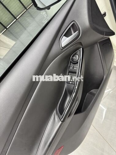 Ford Focus 2.0 S 2013 Tự động 110000 km