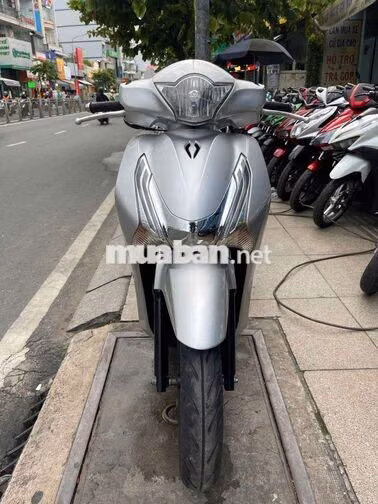 Honda Vario 150 2021 Bạc Đã sử dụng