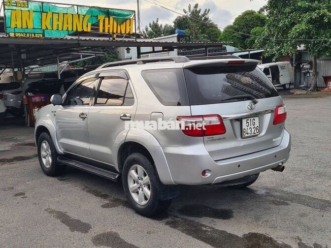 TOYOTA FORTUNER V 2009 TỰ ĐỘNG XĂNG GẦM MÁY ÊM.