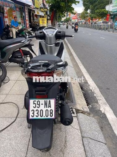 Honda Vario 150 2021 Bạc Đã sử dụng