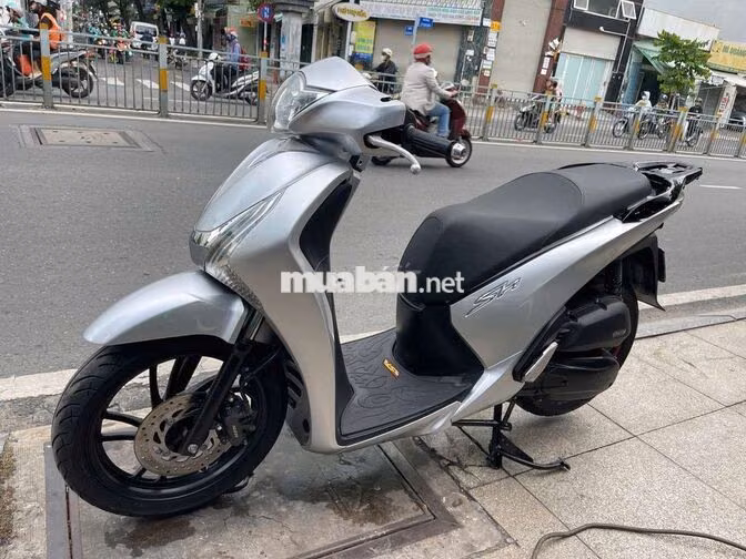 Honda Vario 150 2021 Bạc Đã sử dụng
