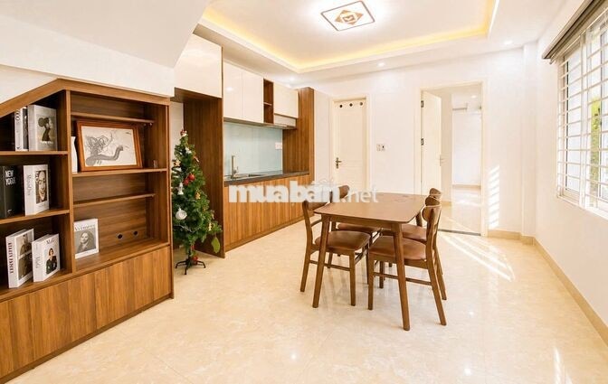 CHO THUÊ NHÀ KHU PHỐ MỸ AN, GẦN BIỂN, BAN CÔNG, SÂN THƯỢNG RỘNG LỚ