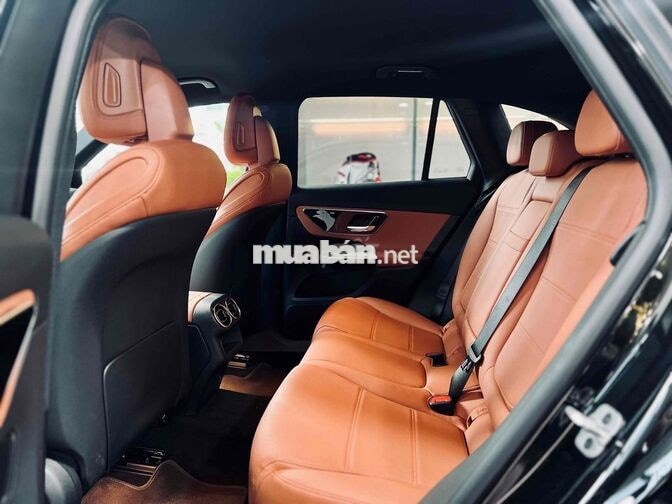 Mercedes-Benz GLC 200 4MATIC SUV Đen