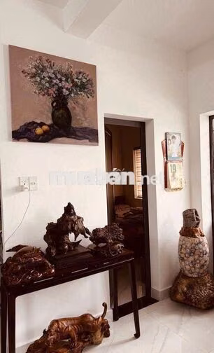 Chung cư ngay Công viên Lê Thị Riêng có thang máy 53m2