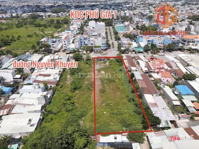 2956m2 đất mặt tiền đường Nguyễn Khuyến đối diện khu Phú Gia giá 55 tỷ