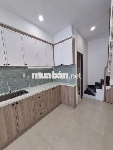 NHÀ VIP Q7- HẺM ÔTÔ- 3x8m- 2 LẦU- KO LỘ GIỚI- CHỈ 3 TỶ nhỉnh