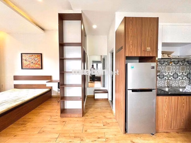 Cho Thuê Căn Hộ Ban Công Rộng 40m2 Full Nội Thất Ngay Chợ Bàn Cờ Q3