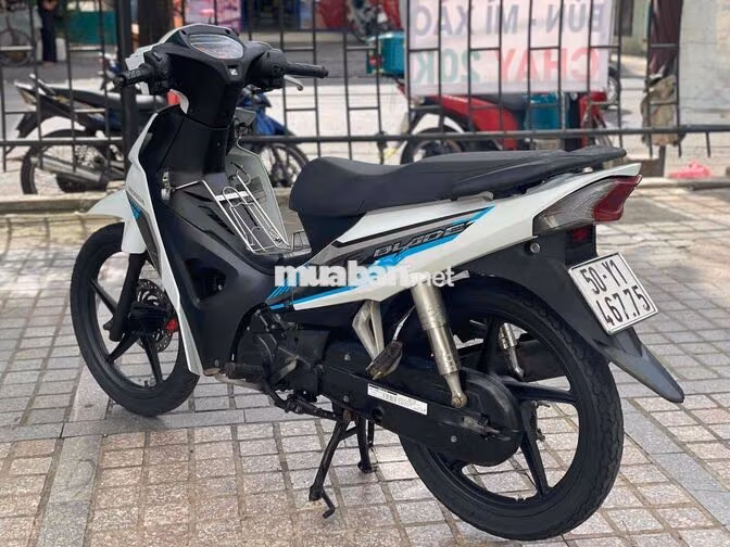 Blade 2019 trả trước 7tr5 nhận xe bao nợ xấu