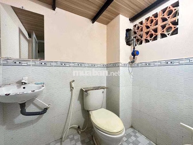 Phòng Rộng Thoáng Ngay Giừ VHU và HUIT Giá Sinh Viên