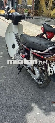 Honda Dream Nâu Xe số