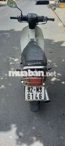 Honda Dream Nâu Xe số