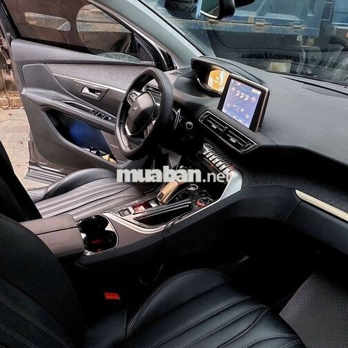Peugeot 5008 Xám 7 chỗ 97.429 km
