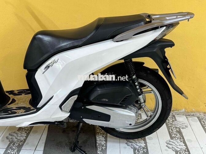 SH 125 đời 2019 Trắng đen siêu mới 43AC-384.24