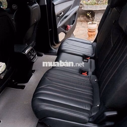 Peugeot 5008 Xám 7 chỗ 97.429 km