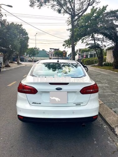 Ford Focus Titanium 2016 90.000 km Trắng