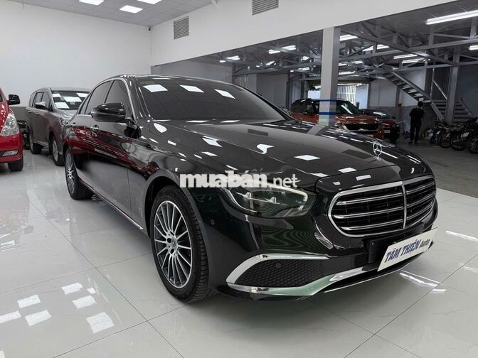 Mercedes-Benz E200 Exclusive 2021 Đen