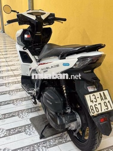 Air Blade 125 2022 Trắng đỏ siêu mới 43AA-867.91
