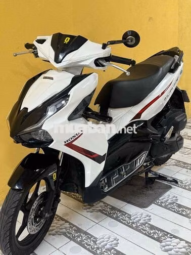 Air Blade 125 2022 Trắng đỏ siêu mới 43AA-867.91