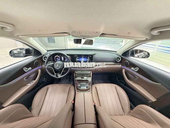 Mercedes-Benz E200 Exclusive 2021 Đen