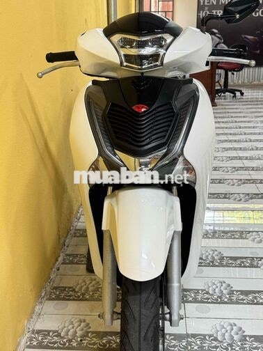 SH 125 đời 2019 Trắng đen siêu mới 43AC-384.24