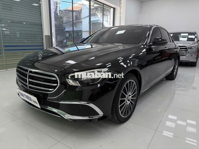 Mercedes-Benz E200 Exclusive 2021 Đen